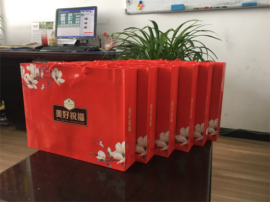 程力集團(tuán)銷售一部主管馬旭東贈送的中秋節(jié)禮物