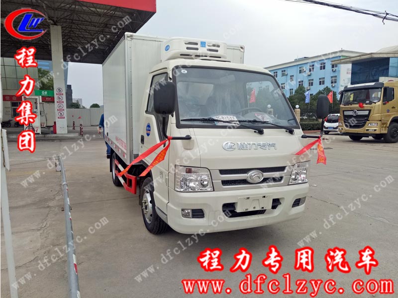 湖北程力集團生產的福田馭菱VQ2冷藏車