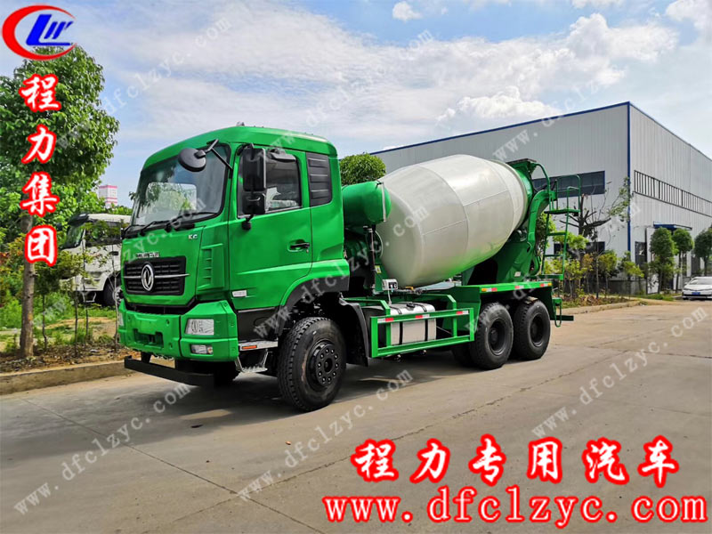 程力集團(tuán)東風(fēng)混凝土攪拌運(yùn)輸車，滿滿重金屬的質(zhì)感