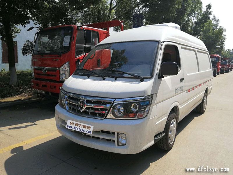 程力集團(tuán)金杯面包冷藏車，好評如潮！