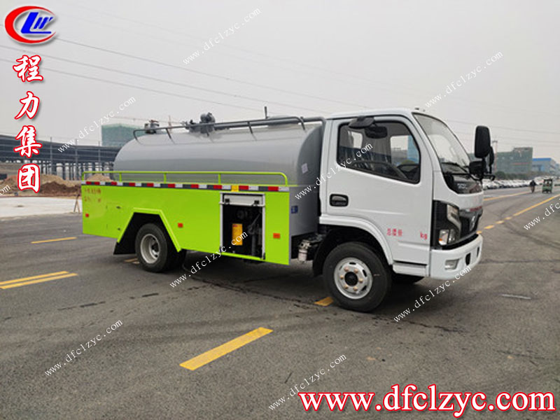 東風小多利卡國六吸糞車今年銷量節(jié)節(jié)攀升！